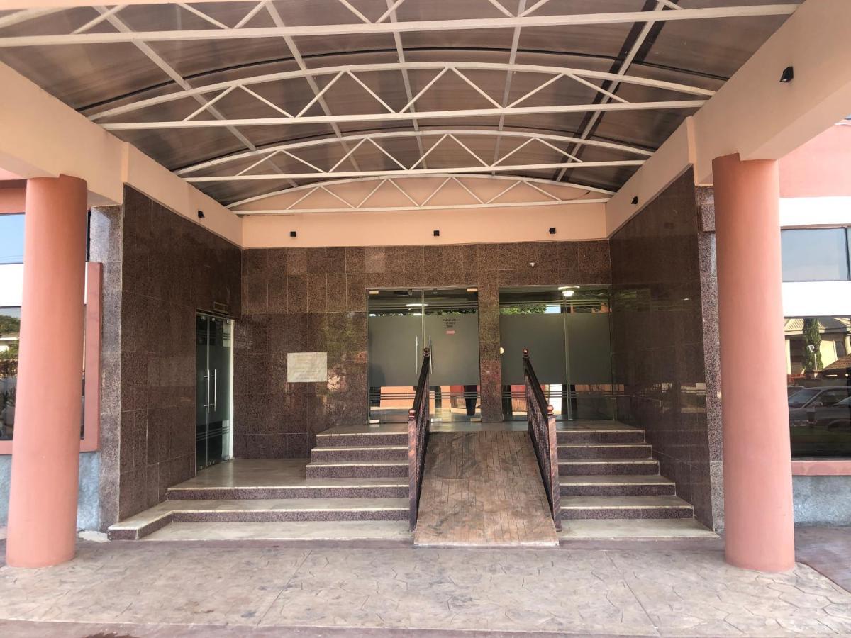 Roban Hotels Limited Enugu Bagian luar foto